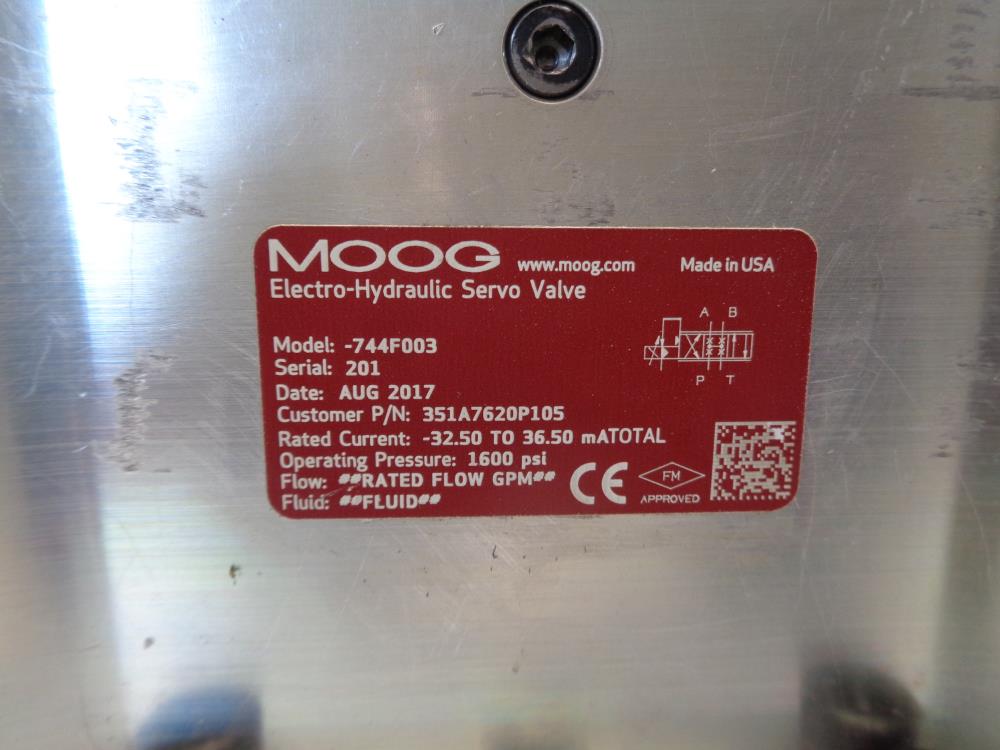 Moog Electro-Hydraulic Servo Valve, Model# -744F003